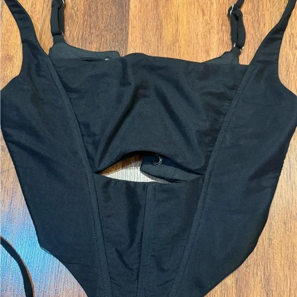 Women's Black Corset Cutout Tank Top - Picture 3 of 6